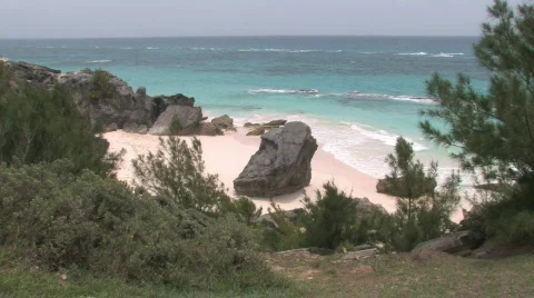 Private exotic caribbean beach in Bermuda Видео 475984