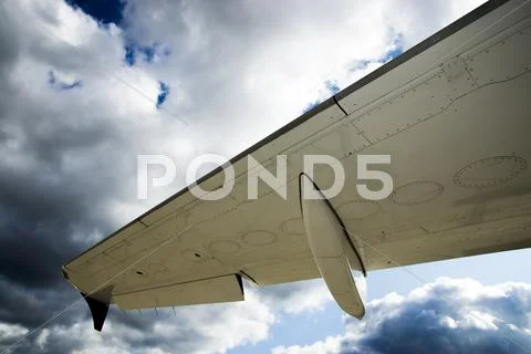 Private Jet in hangar Stock Photos