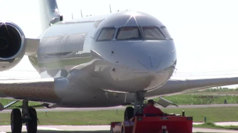 Private Jet In Tow 2 스톡 동영상 47754318