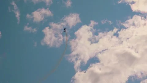 Private plane crash. A small plane during an aerobatic simulation. Video stock 243833317