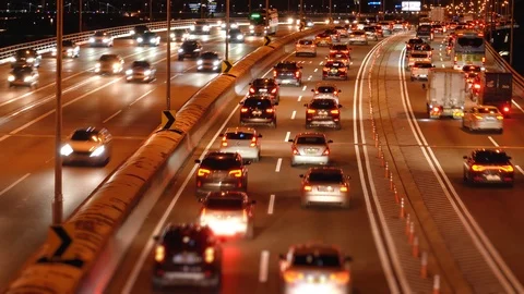 Private Road Traffic Stockbeeldmateriaal 114502881