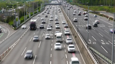 Private Road Traffic Time Lapse Vídeo Stock 107129112