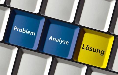 Problem Analysis Solution - German Language Buttons on Computer Keyboard Stock-Fotos
