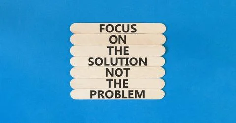 Problem and solution symbol. Concept words Focus on the solution not the pr.. Foto stock