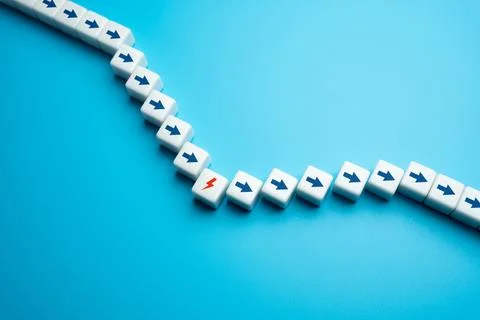 The problem is getting worse, pulling everything down the chain. Error and .. Foto stock