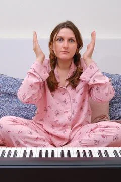 Problems of learning to play a musical instrument at home, the sadness of lea Foto stock