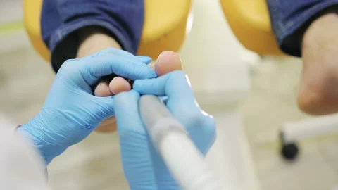 Procedure of a hardware pedicure men's Vídeo Stock 86448709