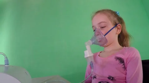 Procedure inhalation of child. Stock Footage 60606230