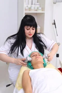 Procedure vibro-cell electrotherapy. Stock-Fotos
