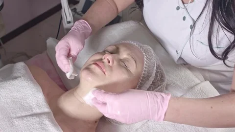 Procedures in the beauty salon Stock Footage 76437799