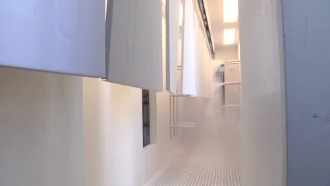 The process of applying powder coating on metal parts Video stock 96393621