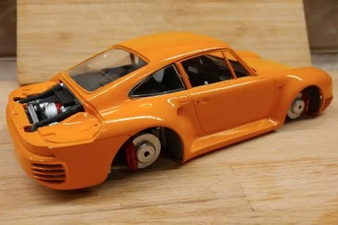 The process of assembling and painting the scale model of the car. Engine,and Foto stock