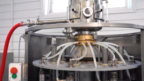 Process of bottling beverages on drinks production soft drinks, lemonade, beer Video stock 127309298