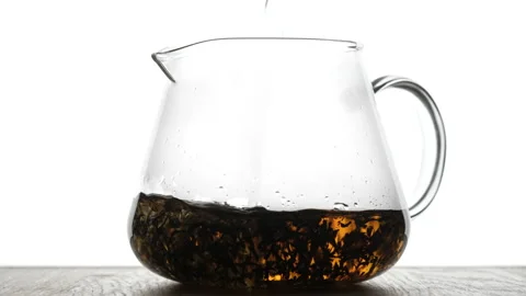 Process brewing tea, tea ceremony. pouring hot water to glass teapo Video stock 154622648