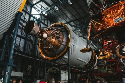 A process of building a space rocket engine Stockfoto's