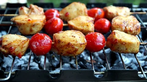 Process of cooking chicken fillet grill on a wooden skewers shashlik Video stock 111912760