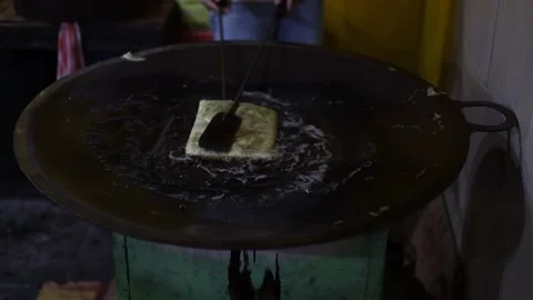 The process of cooking egg martabak mixed with beef. Stock Footage 236485455