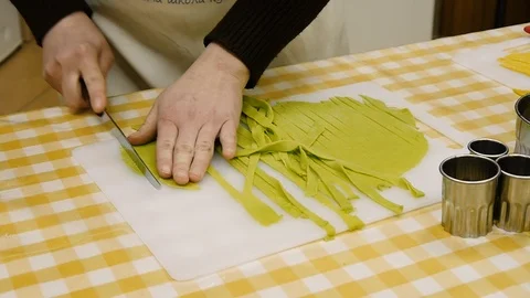 The process of cooking Italian pasta Stock-Footage 107532589