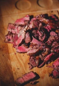 Process of cooking meat on the grill close-up. Foto stock