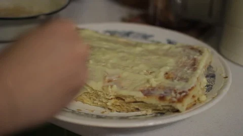 Process of cooking sponge cake in home. Video stock 95007048