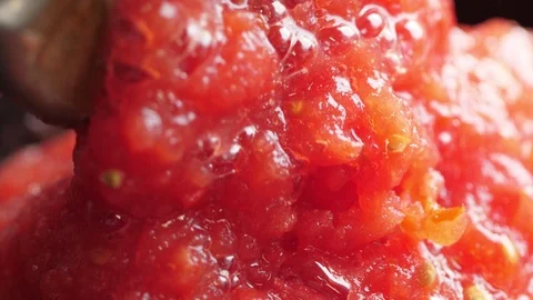 Process of cooking tomato paste in meat grinder Stock-Footage 116786533