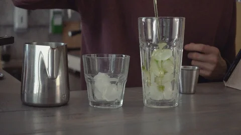 Process of creating cocktail Stock Footage 118072361