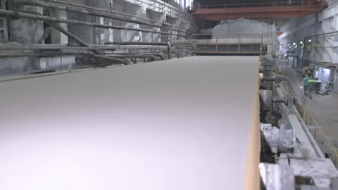 Process of drying cardboard web using special mechanism 動画素材 295655764