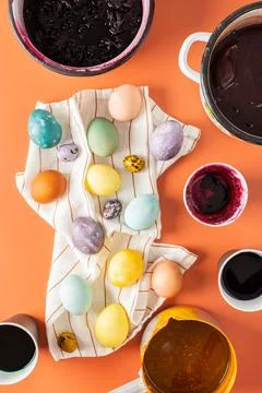 The process of dyeing Easter eggs Stock Photos