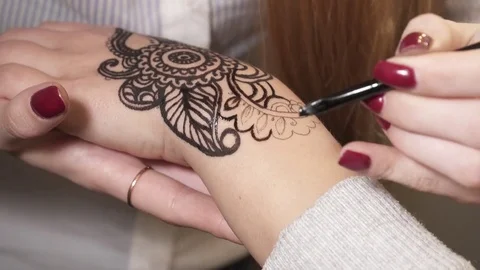 Process of a floral mehendi creation Stock Footage 73579121
