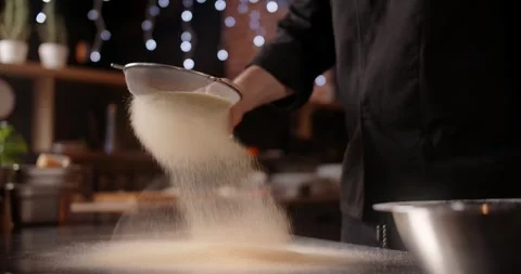 Process of the flour sifting in the pizzeria Video stock 265083424