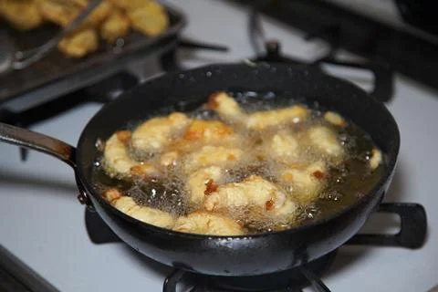 The process of frying shrimp Stock Photos
