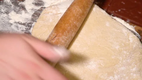 Process of homemade bake with wheat flour. 库存影片 249171834