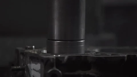 Process Honing Polish Cylinder Engine Block 스톡 동영상 230962005