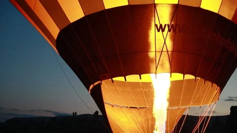 The process of inflating balloons Stock Footage 157690313