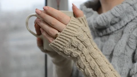 Process of knitting gloves with knitting needles Stock Footage 89726656