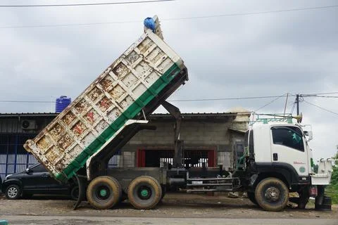 The process of loading and unloading a truck, Stock Photos