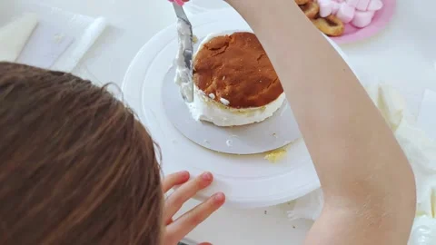 The process of making bento cake children hand. Children birthday party. Stockbeeldmateriaal 273077409