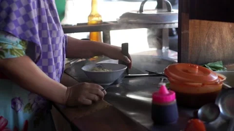 The process of making chicken noodles Video stock 296555439