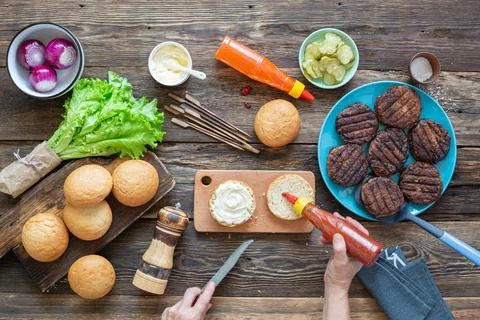 Process of making a juicy burger 스톡 사진