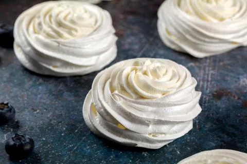 The process of making Pavlova dessert Photos