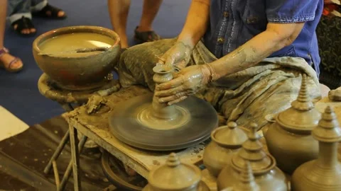 Process of making  pottery,Thai art Stock Footage 226582091