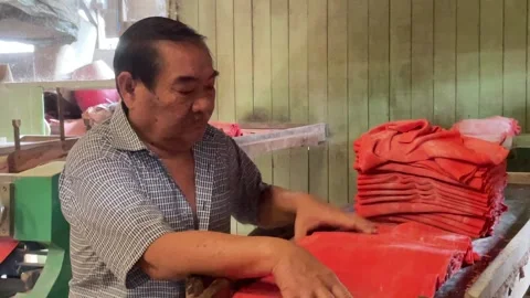 The process of making red noodles, a traditional Indonesian food Video stock 291279261
