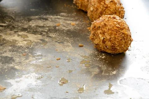Process of making scotch eggs, already made scotch eggs on messy surfaces. Foto stock