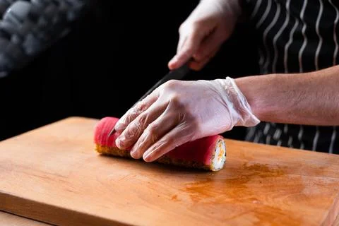 The process of making sushi by the chef 스톡 사진