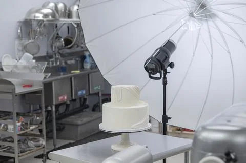 Process making white wedding cake Stock Photos