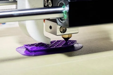 The process of printing from plastic to a 3D printer 스톡 사진