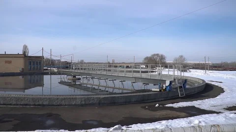 The process of recirculating sediment with a solid contact donkey in a water Stock Footage 129560615