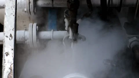 The process of transferring liquid oxygen from a delivery truck Stock-Footage 182211305