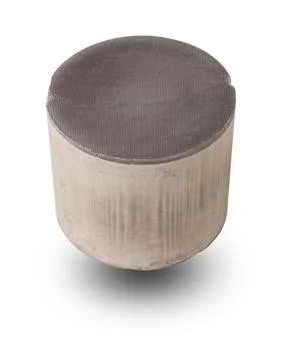 Processing and acceptance of non-ferrous metals. One round and oval ceramic c 스톡 사진