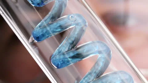 Processing chemicals in a condenser 스톡 동영상 23321691